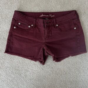 [American Eagle Outfitters] Women's stretch Maroon Jean Shorts